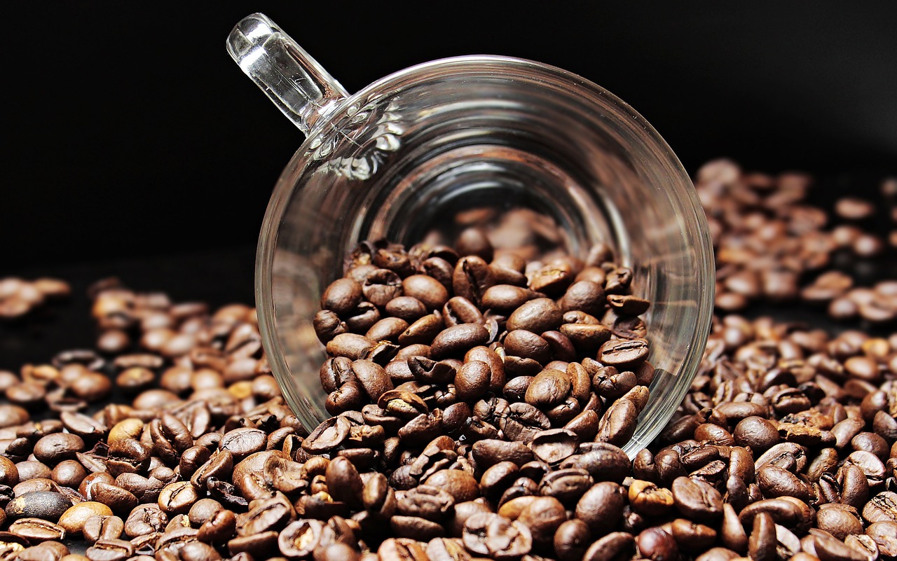 A batalha entre adenosína e cafeína