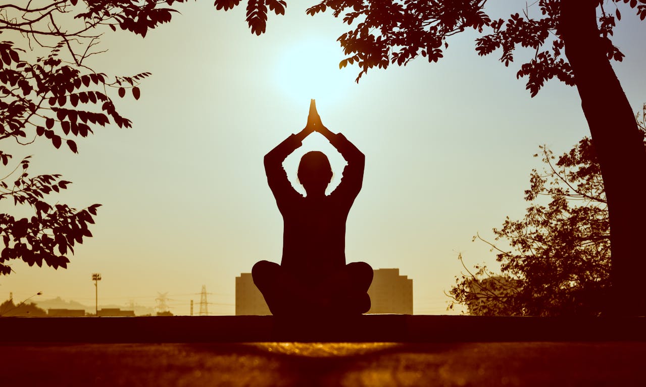 Outros benefícios da Yoga Nidra